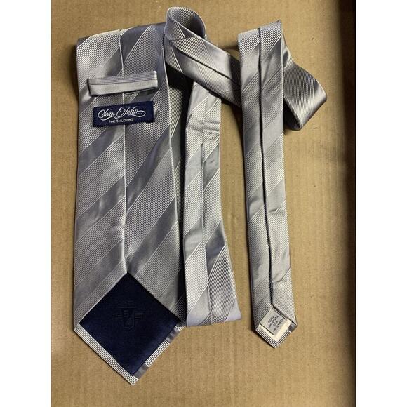 Sean John Silver/Gray Hand Made 100% Imported Silk Men’s Neck Tie Made In China - Picture 5 of 6